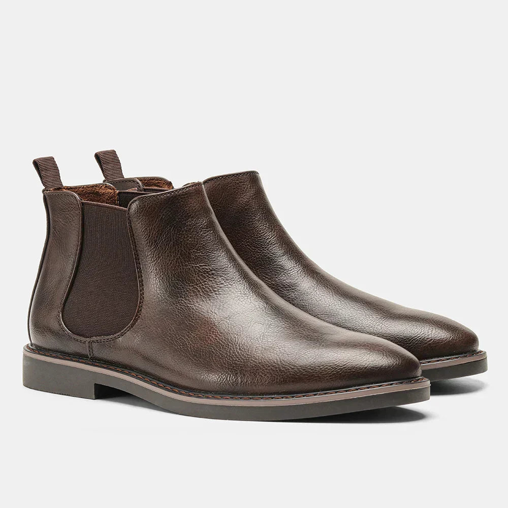 CLASSIC LEATHER CHELSEA BOOTS | TIMELESS ELEGANCE FOR MODERN LIVING