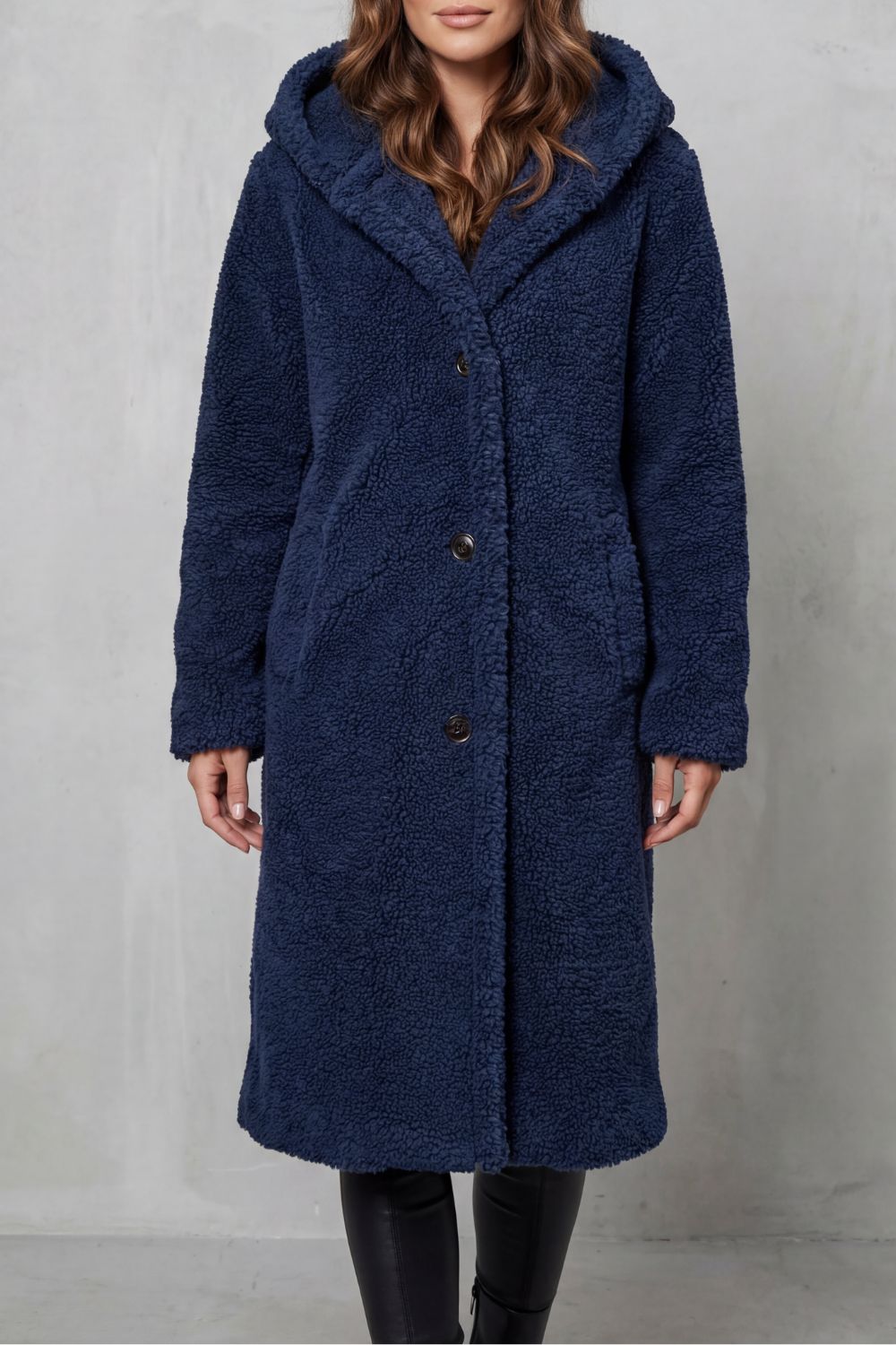 Fioranta – Plush hooded design – Long teddy coat