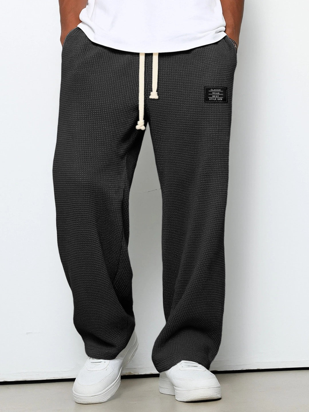 Gerald | Wide trousers with adjustable waistband