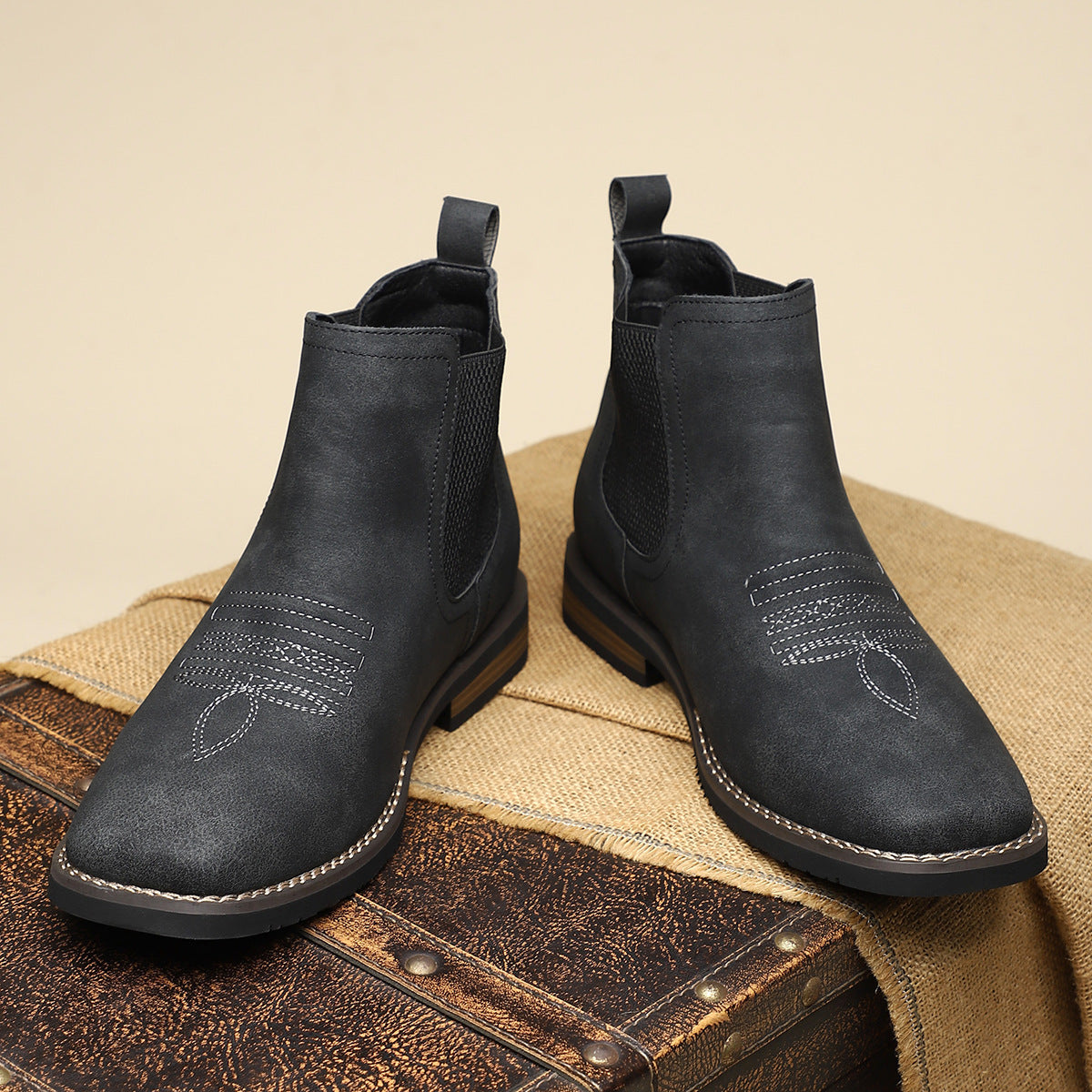EVAN CHELSEA BOOTS | HANDMADE DESIGN AND SOFT LEATHER COMFORT
